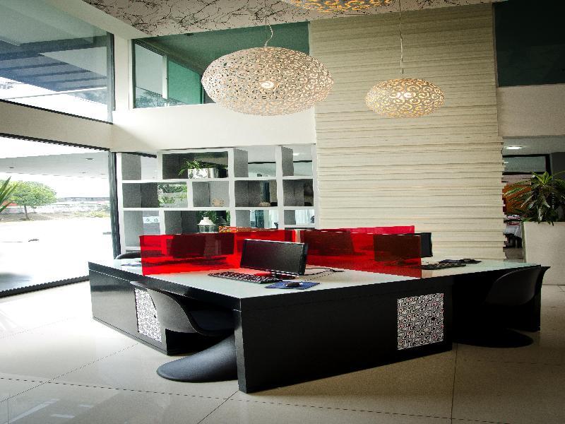 Hotel Portonovo Plaza Expo Zapopan Exteriör bild