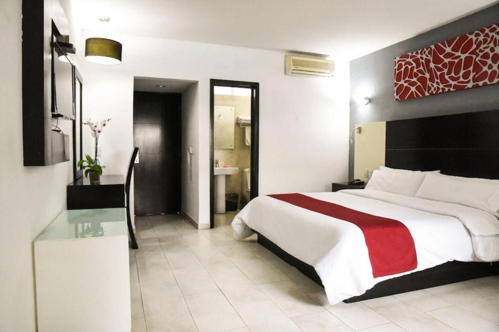 Hotel Portonovo Plaza Expo Zapopan Exteriör bild