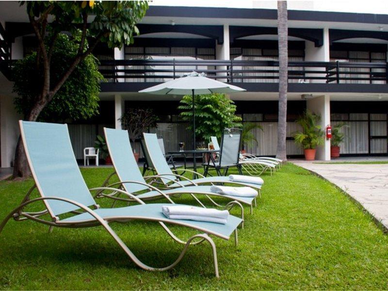 Hotel Portonovo Plaza Expo Zapopan Exteriör bild