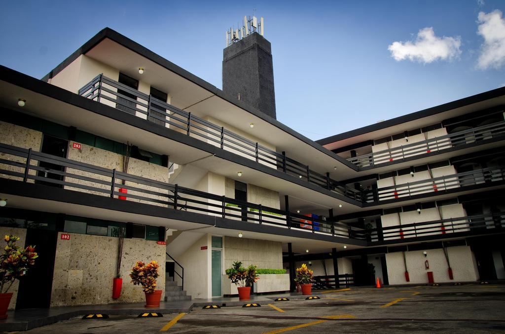 Hotel Portonovo Plaza Expo Zapopan Exteriör bild