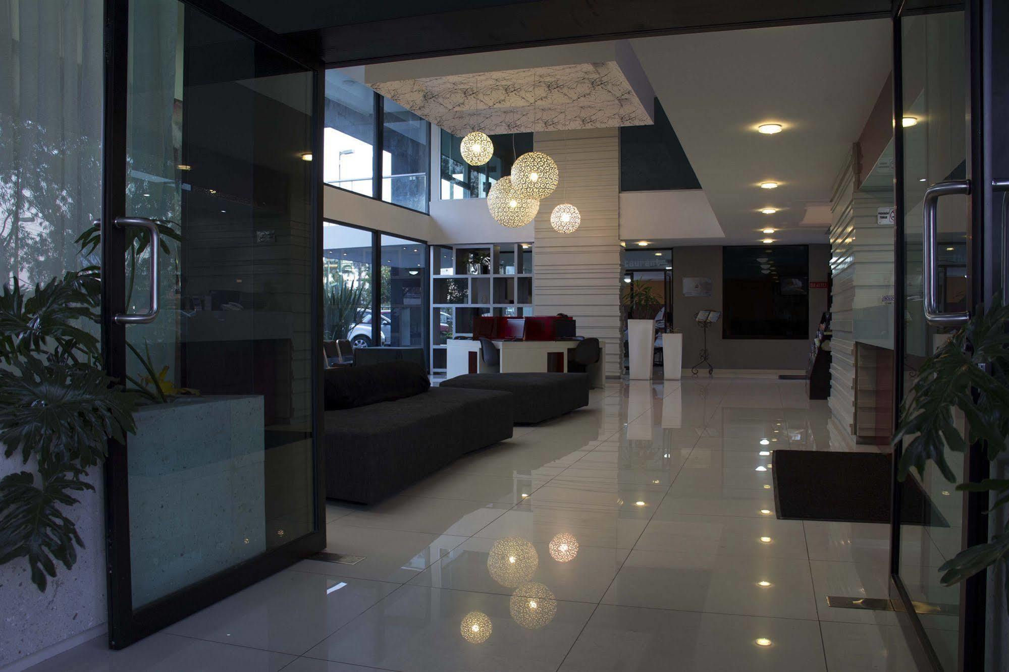Hotel Portonovo Plaza Expo Zapopan Exteriör bild